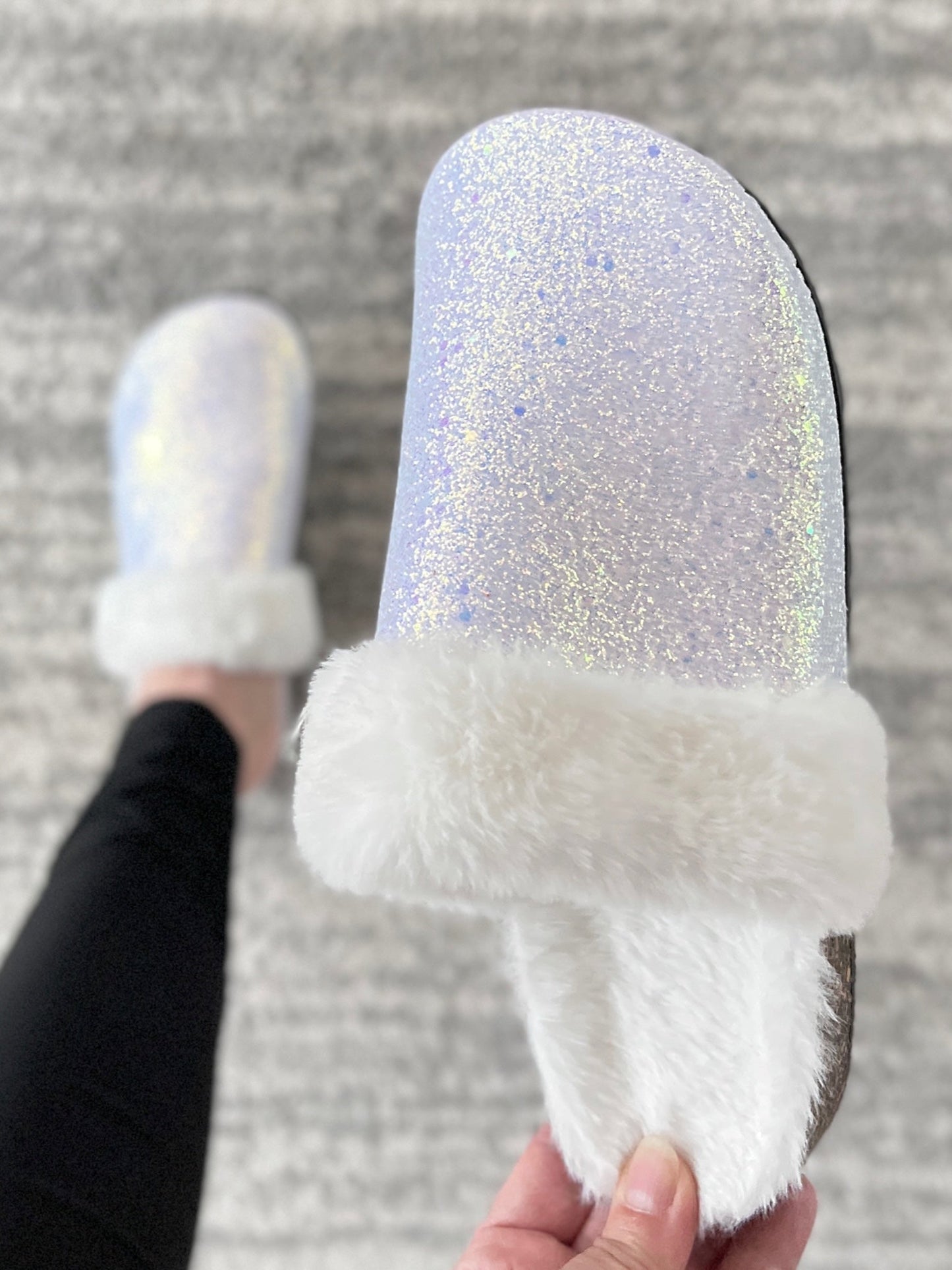 Sparkle & Shine Slides in White