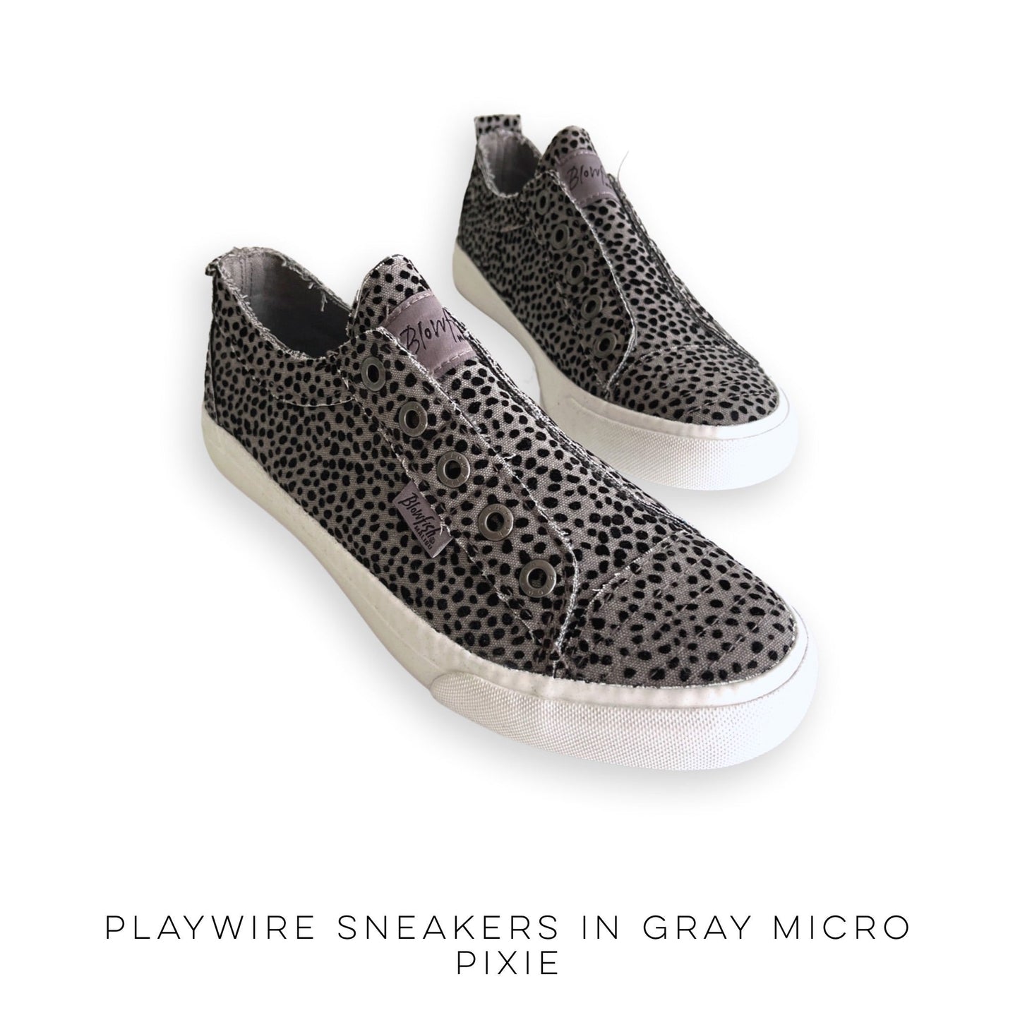 Playwire Sneakers in Gray Micro Pixie