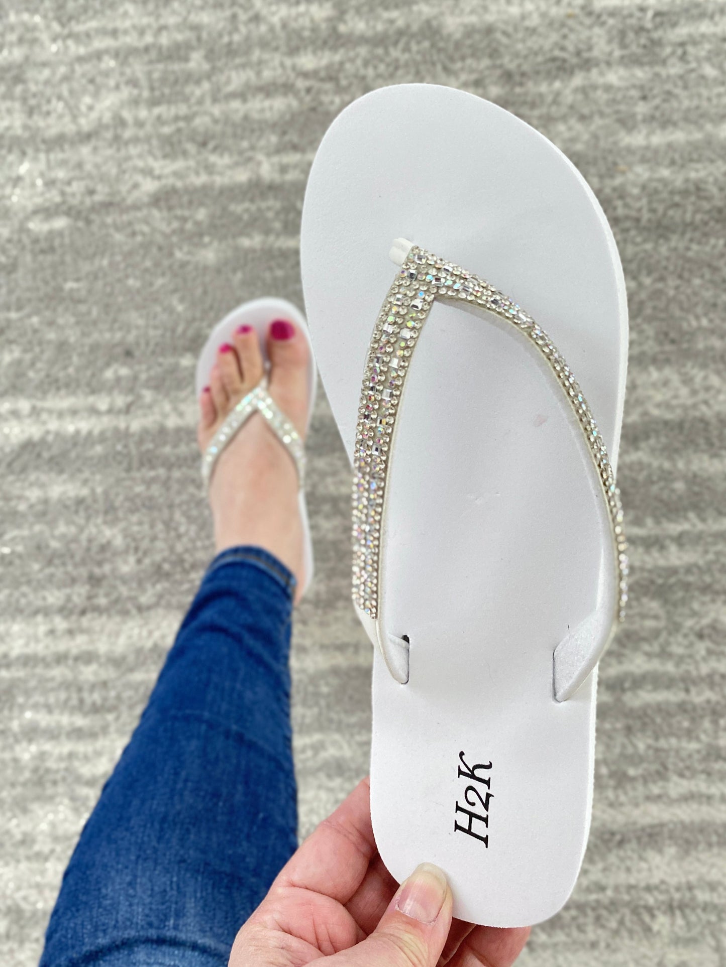 The Summertime Flip Flops in White