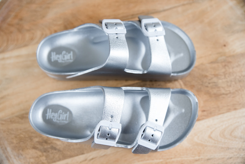 Floatie Sandals in Silver Metallic