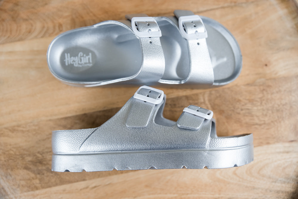 Floatie Sandals in Silver Metallic