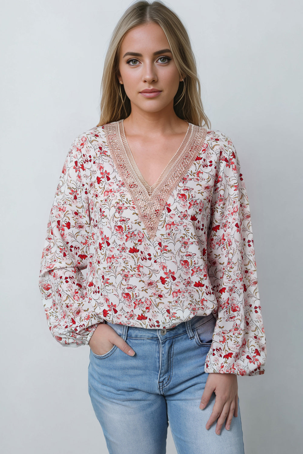 White Floral Long Sleeve Lace V-Neck Blouse