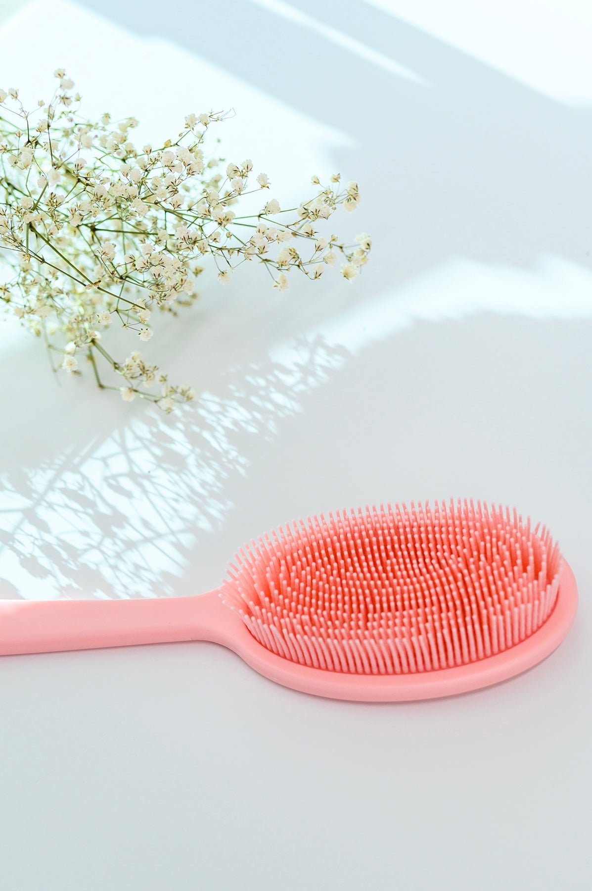 Pretty In Pink Silicone Brush